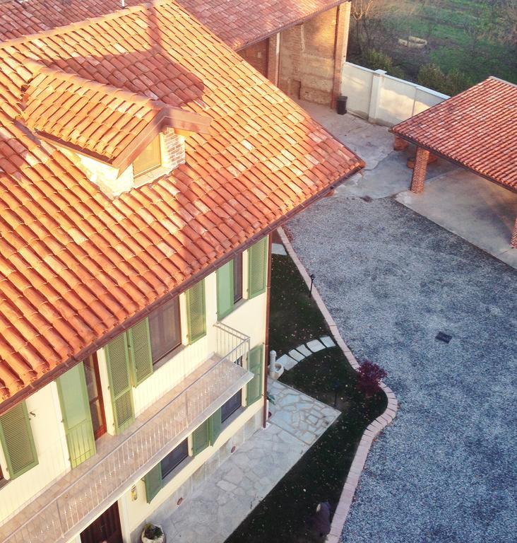 Agriturismo Fruttirossi Trofarello المظهر الخارجي الصورة